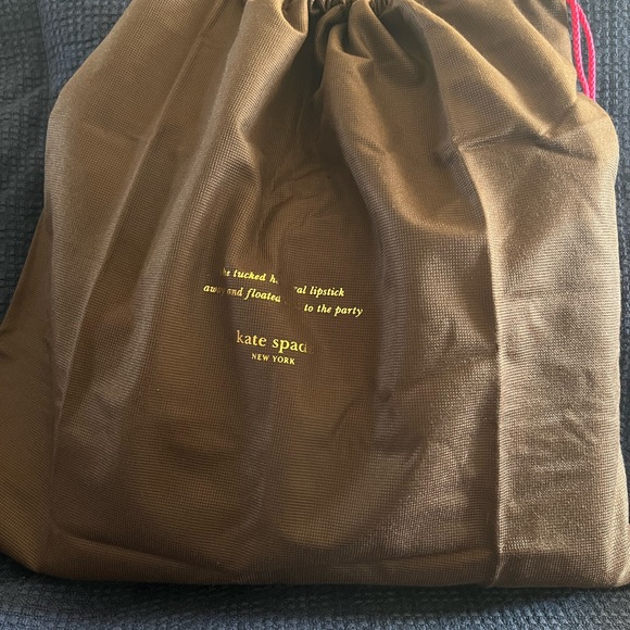 Kate Spade NEW w/tags and wrapping. Quinn/WKRU 1889/Wellesley Ostrich/Sidewalk - Picture 5 of 12